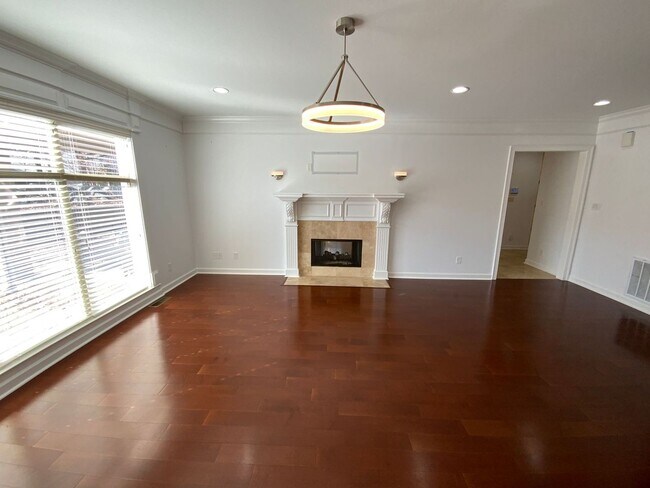 Foto del edificio - 123 Courts Ln