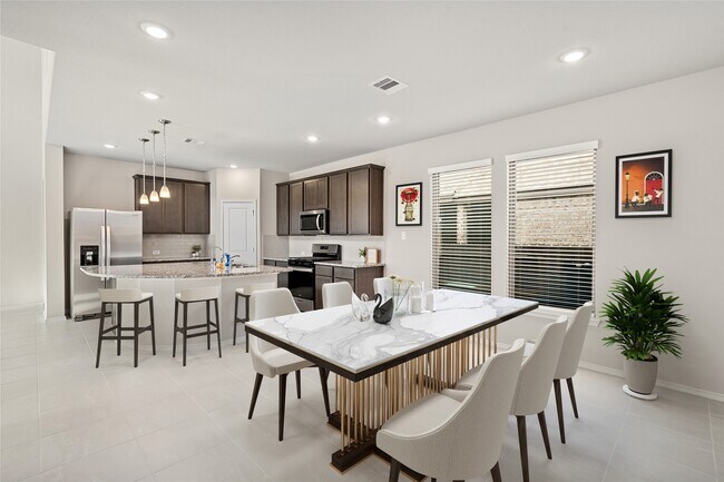 Building Photo - 42433 Quail Vly Ln