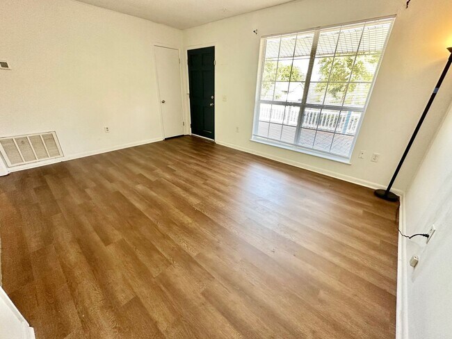 Foto del edificio - 148 Salvadore Drive Crestview, FL 32536