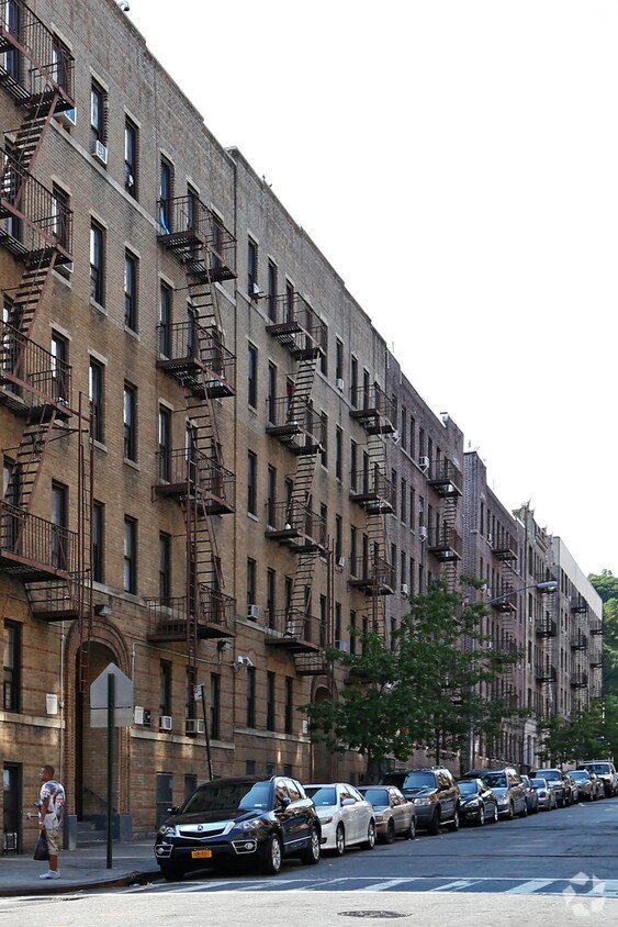 Building Photo - 78-82 Ellwood St