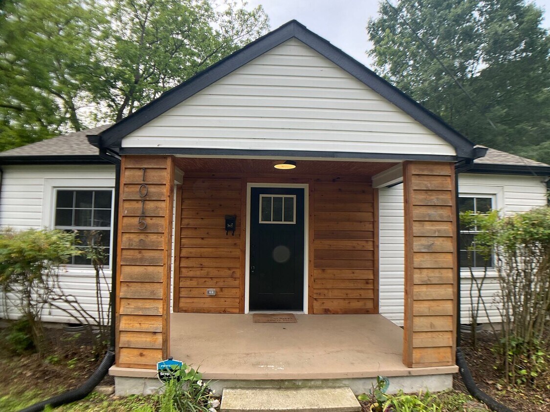 Primary Photo - Adorable, Renovated Bungalow with Huge Yar...