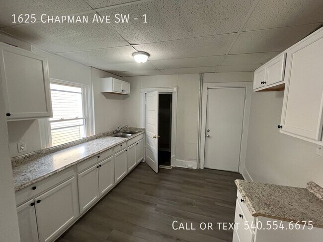 Photo - 1625 Chapman Ave SW Apartment