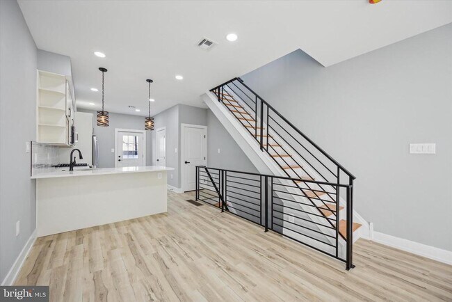 Foto del edificio - 451 Fitzgerald St