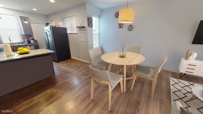 Building Photo - 1 br, 2 bath House - 5026 Stenton Ave Beau...