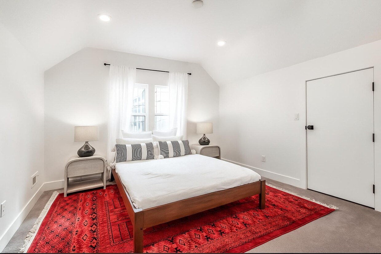 Photo - 537 S 500 E (Salt Lake City, UT)