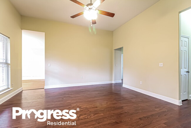 Building Photo - 410 Airdale Ln
