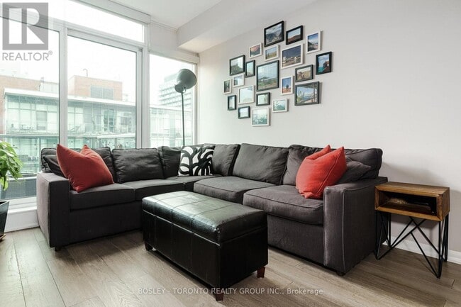 Building Photo - 1225 - 333 ADELAIDE STREET E