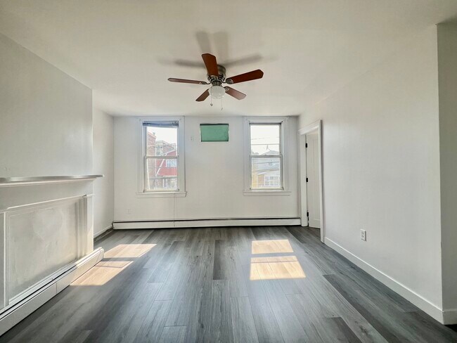 Foto del edificio - 13 E 17th St