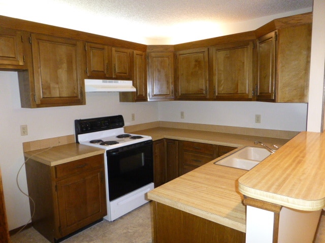 Foto del edificio - 600 N Oak Forest Ln