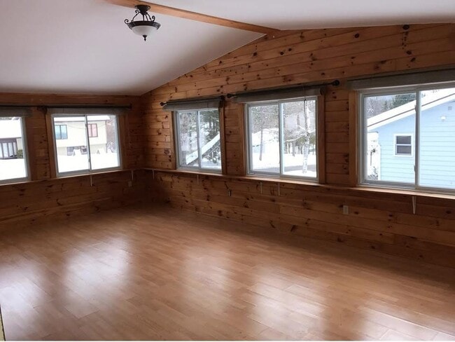 Building Photo - 26 Lague Ln