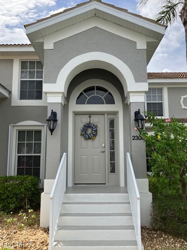 Building Photo - 10111 Colonial Country Club Blvd