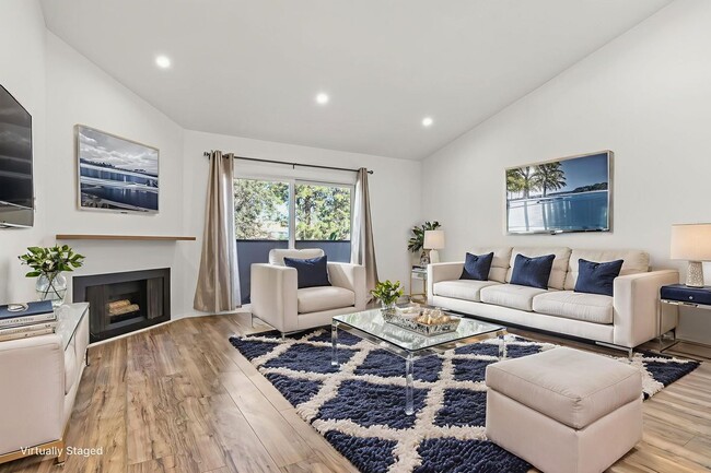 Building Photo - 5500 Lindley Ave