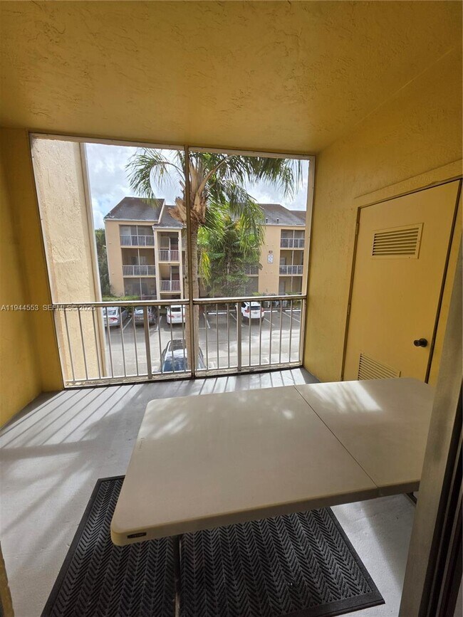 Foto del edificio - 15315 SW 106th Terrace