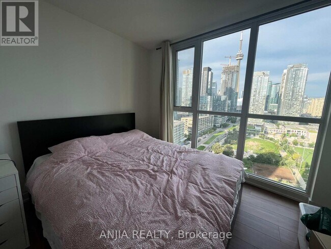 Building Photo - 85-2385 Queens Wharf Rd