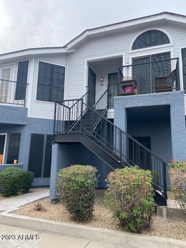 Foto principal - 2 bedroom @ 47th Ave & Olive