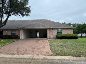 Building Photo - 107 Cobblestone Dr E
