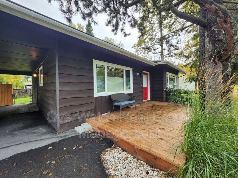 Primary Photo - 7019 Windsor Pl
