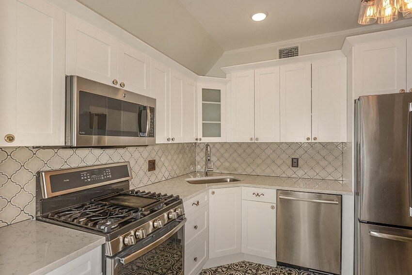 Addison Flats Rentals Tampa, FL