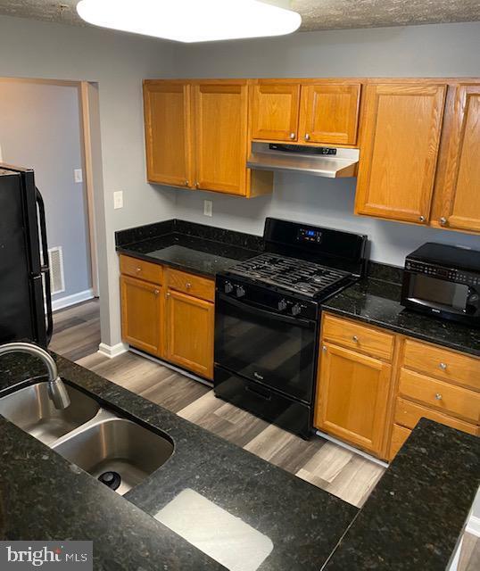 Foto del edificio - 2442 Blue Spring Ct