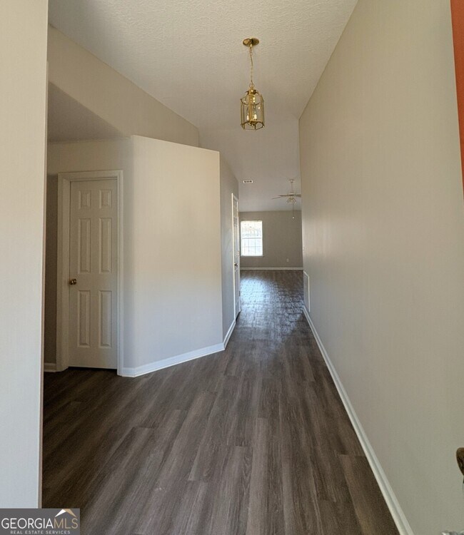 Foto del edificio - 102 Natures Bounty Trail