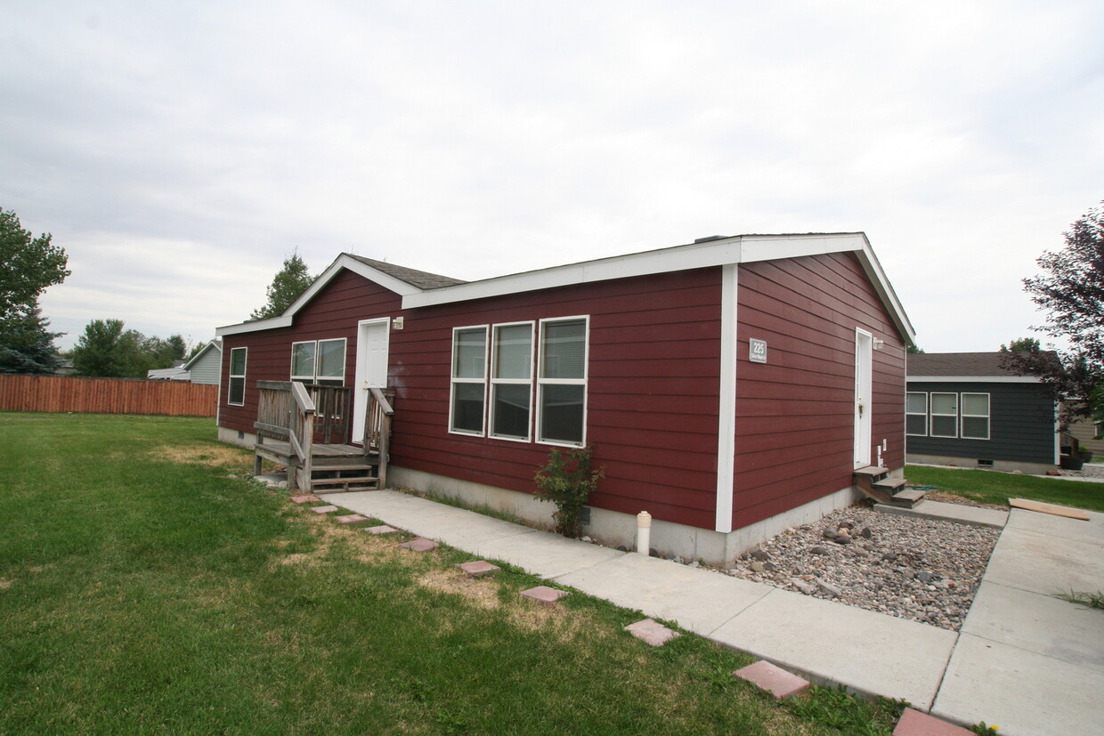 Foto principal - 3 br manufactured home in convenient location