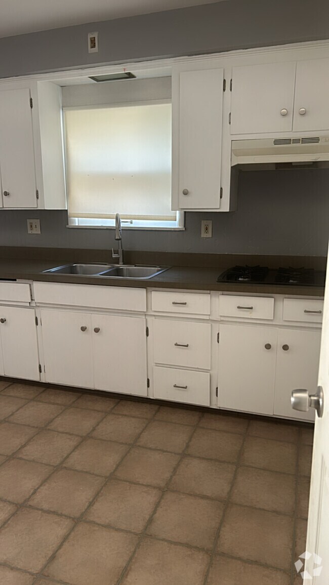 Duplex for Rent in South Euclid, OH 3 Rentals