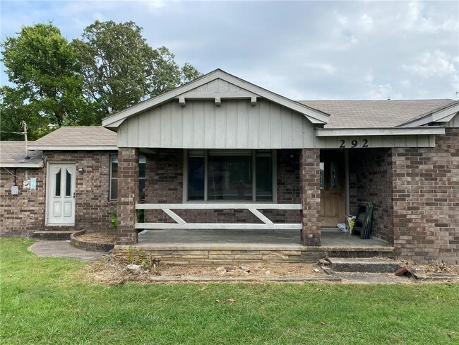Building Photo - 292 Elm Springs Rd