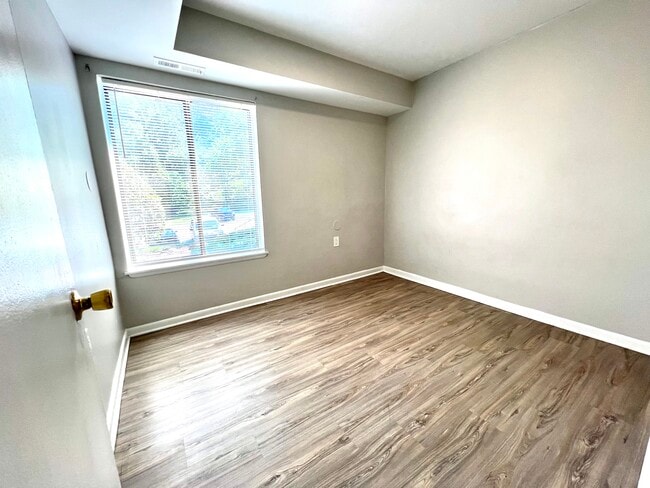 Building Photo - 10528 Cross Fox Ln
