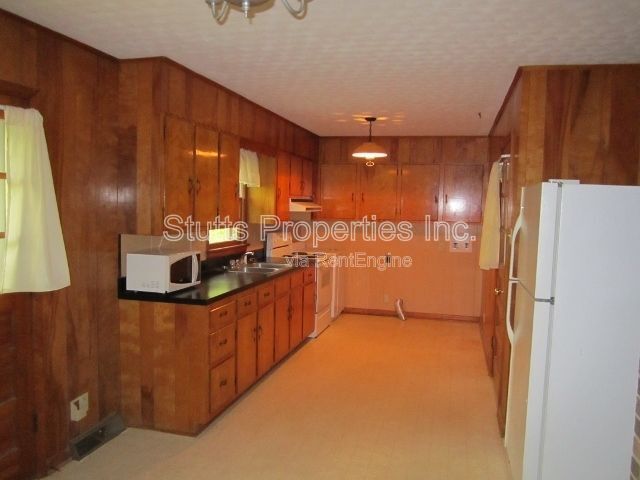 Building Photo - 550 Co Rd 124