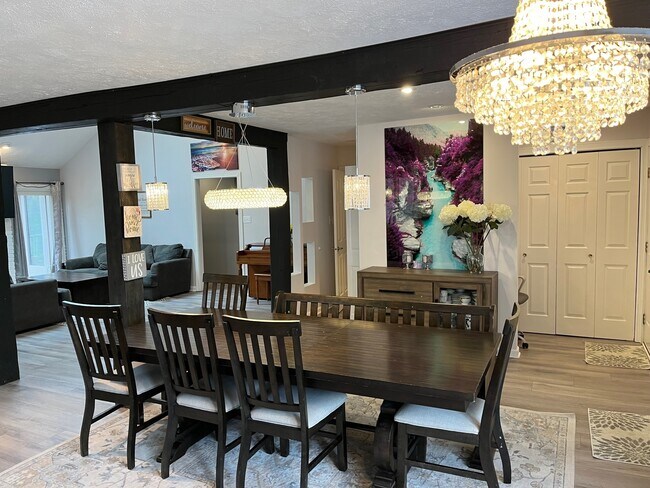 Foto del edificio - 3362 Eden Village Pl