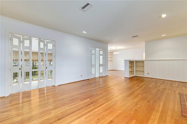Foto del edificio - 3415 Windsor Rd