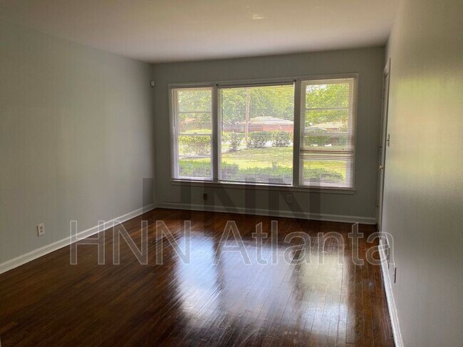 Building Photo - 2067 Nettie Ct