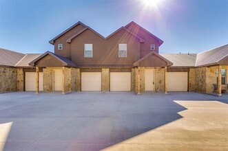 Building Photo - 120 Ridgmar Rd