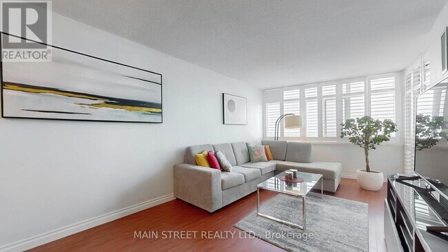 Photo du bâtiment - 3100 Kirwin Ave