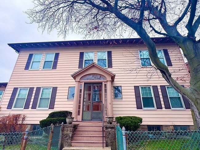 Photo - 2 Mapleton St Apartment