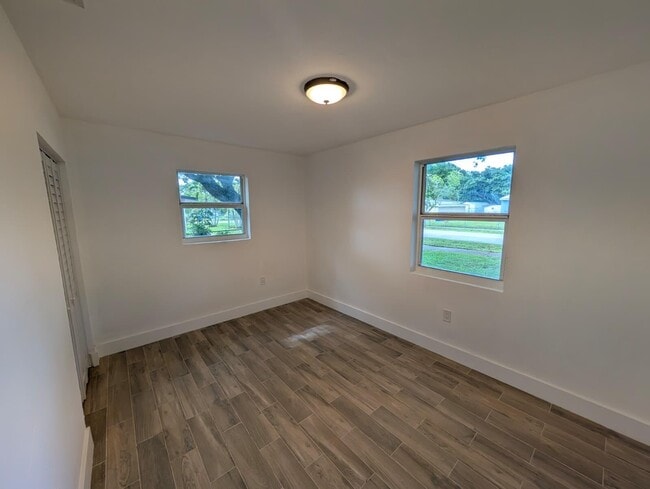 Foto del edificio - 1733 NW 18th St