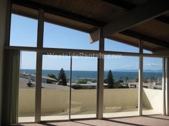 Primary Photo - 346 Palos Verdes Blvd