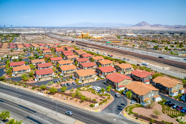 Community - The Townhomes at Horizon Ridge