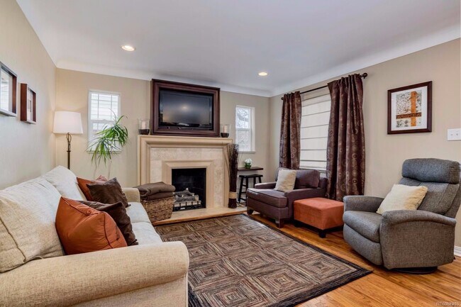 Foto del edificio - Gorgeous Home in Great Neighborhood! Licen...