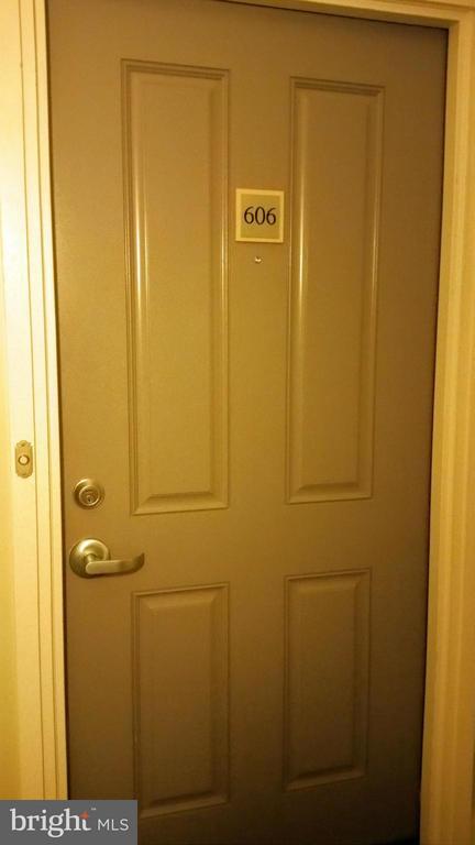 Building Photo - 4490 Market Commons Dr