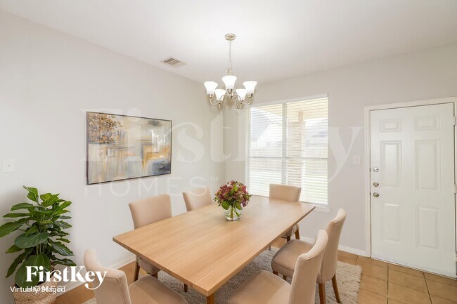 Foto del edificio - 10047 Arcadian Spgs Ln