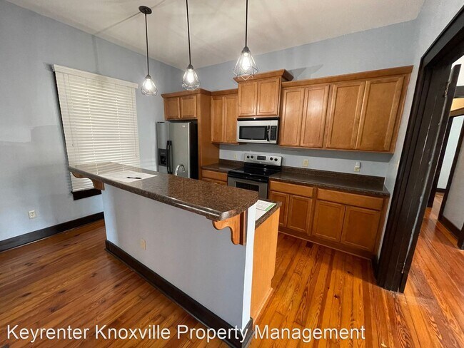 Foto del edificio - 3 br, 2 bath House - 1910 Luttrell Street
