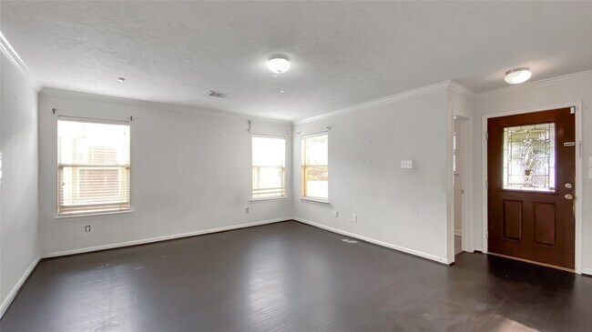 Building Photo - 2614 Skyview Knoll Ct