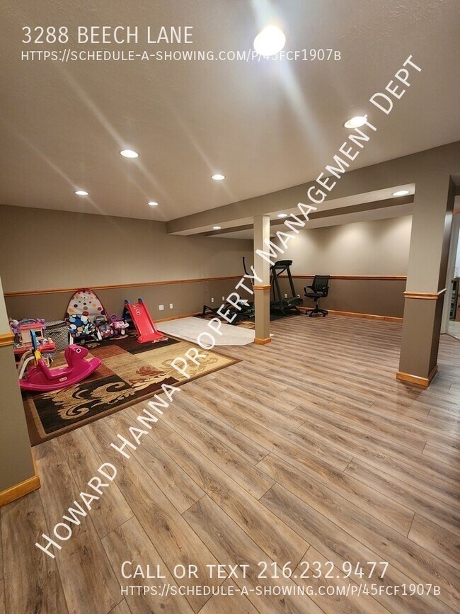 Building Photo - 4 BEDROOM GORGEOUS HOME FOR RENT IN AVON