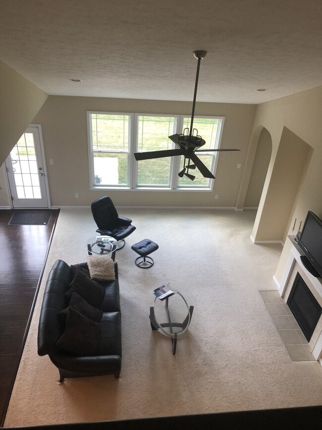 Building Photo - 6581 W Black Tail Way