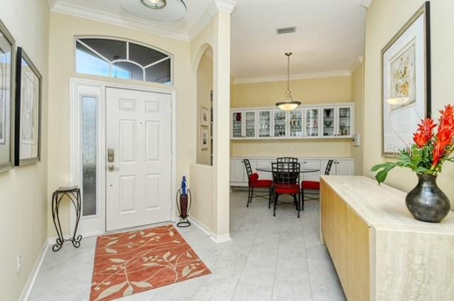 Foto del edificio - 9480 Forest Hills Cir