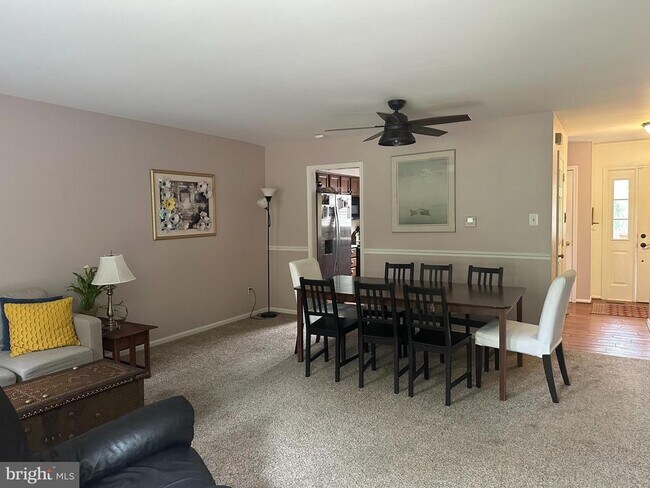 Foto del edificio - 154 Trotters Lea Ln