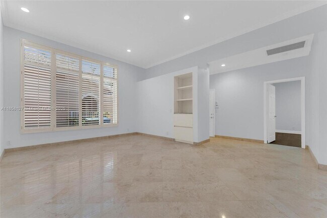 Foto del edificio - 2468 Bay Isle Ct
