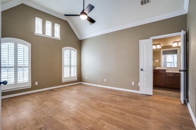 Foto del edificio - 858 Llano Dr