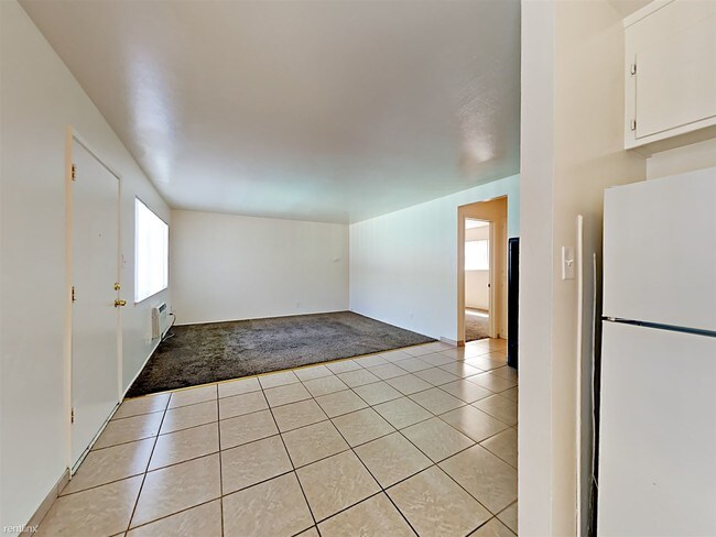 Building Photo - 1441 Parker Ave